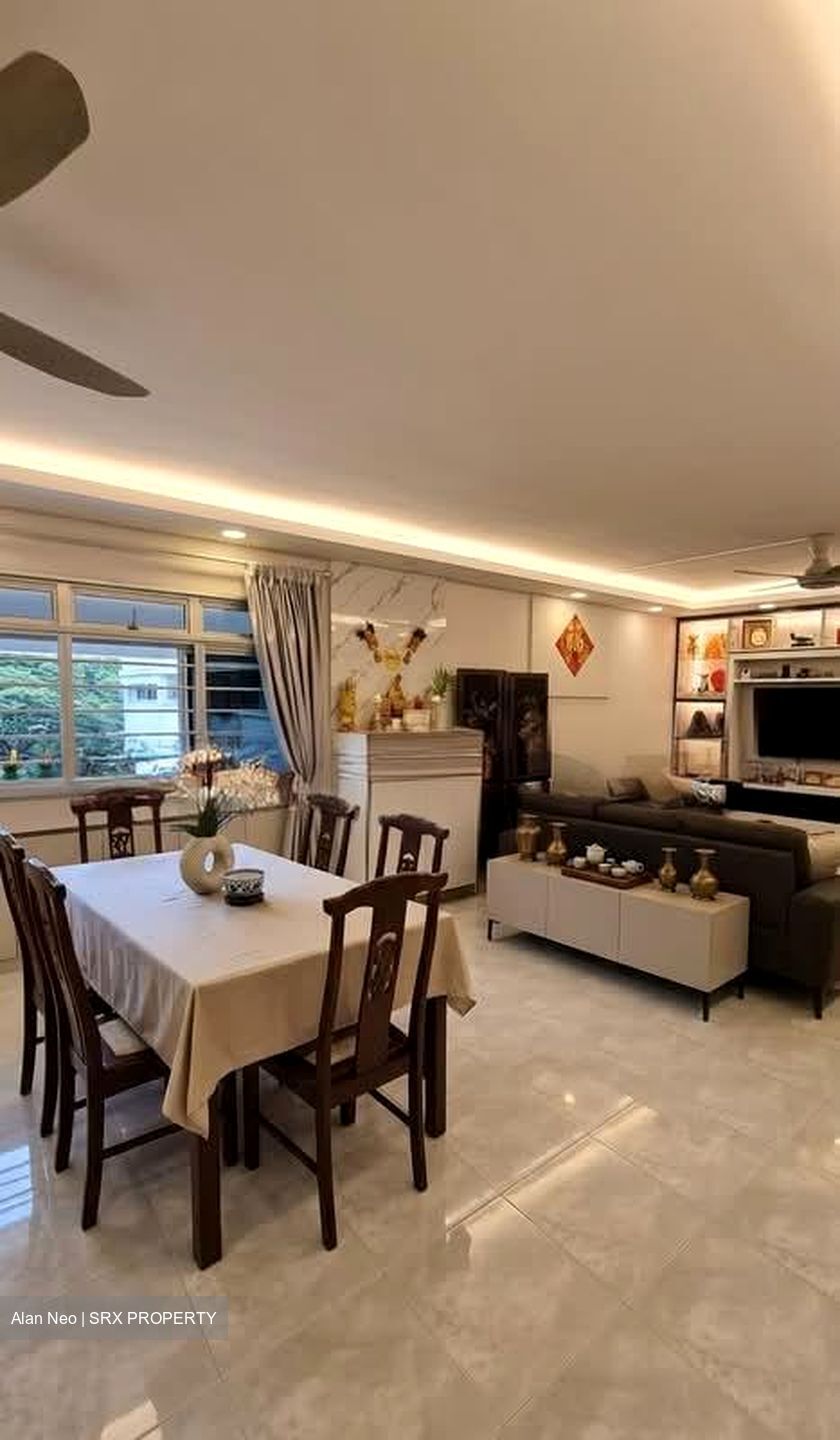Blk 831 Jurong West Street 81 (Jurong West), HDB Executive #599654621